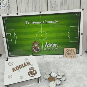 Cuadro de firmas fútbol personalizado para comunión | Campo de fútbol con fichas